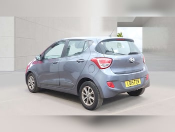 Used Hyundai i10 2015 for sale - 79240744: Photo