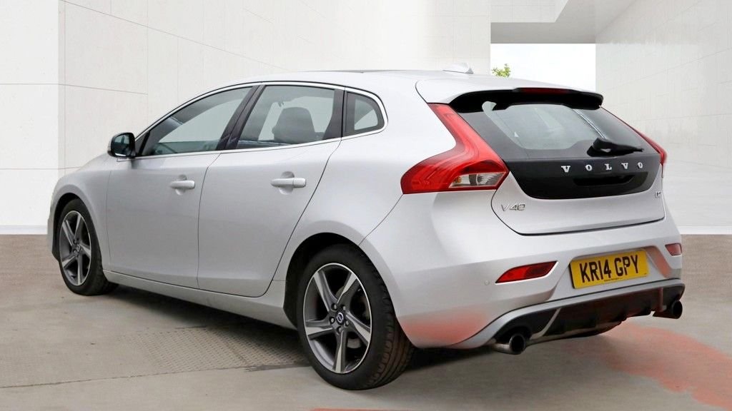 Used Volvo V40 2014 for sale - 78181732: Photo 4