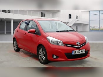 Used Toyota Yaris 2014 for sale - 76783499: Photo