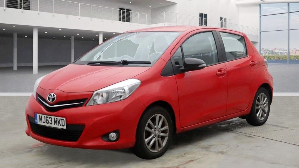 Used Toyota Yaris 2014 for sale - 76783499: Photo 2