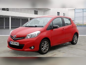 Used Toyota Yaris 2014 for sale - 76783499: Photo