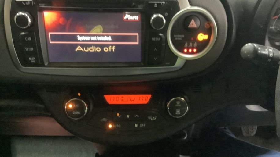 Used Toyota Yaris 2014 for sale - 76783499: Photo 7