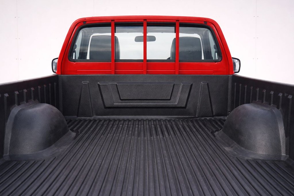 Used Toyota Hilux 2003 for sale - 77643103: Photo 27