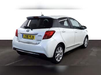 Used Toyota Yaris 2016 for sale - 79812990: Photo