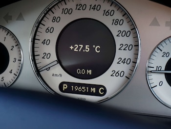 Used Mercedes-Benz E Class undefined for sale - 79393402: Photo