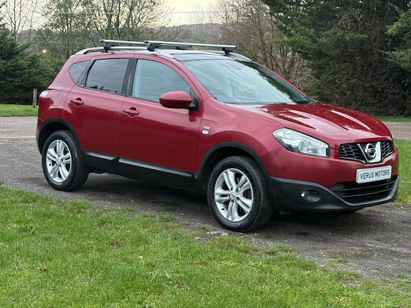 Cheap Nissan Qashqai (10) - 2.0 N-Tec 5dr for sale in Farnham, Surrey