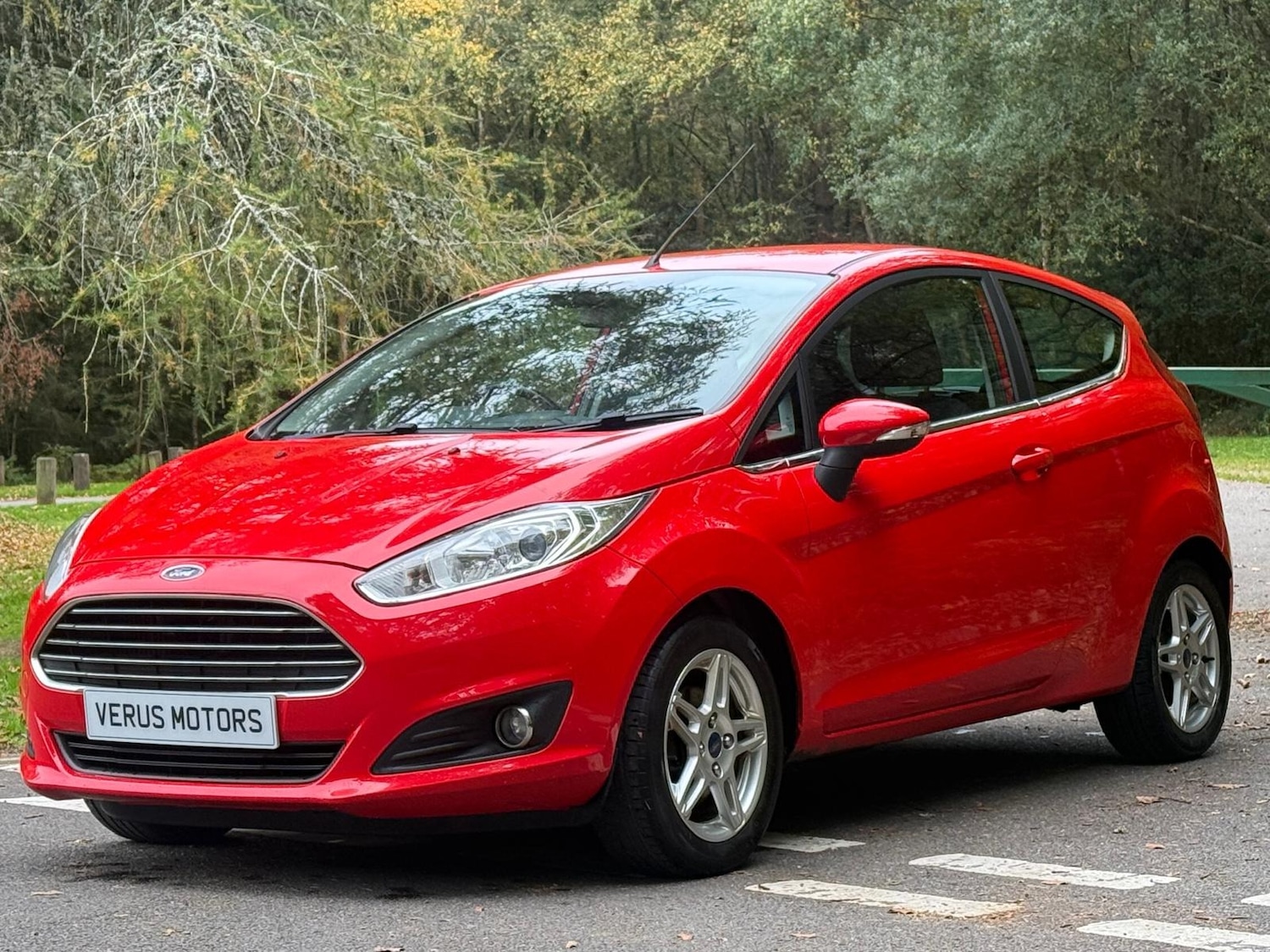 Used Ford Fiesta 2013 for sale - 76302948: Photo 2