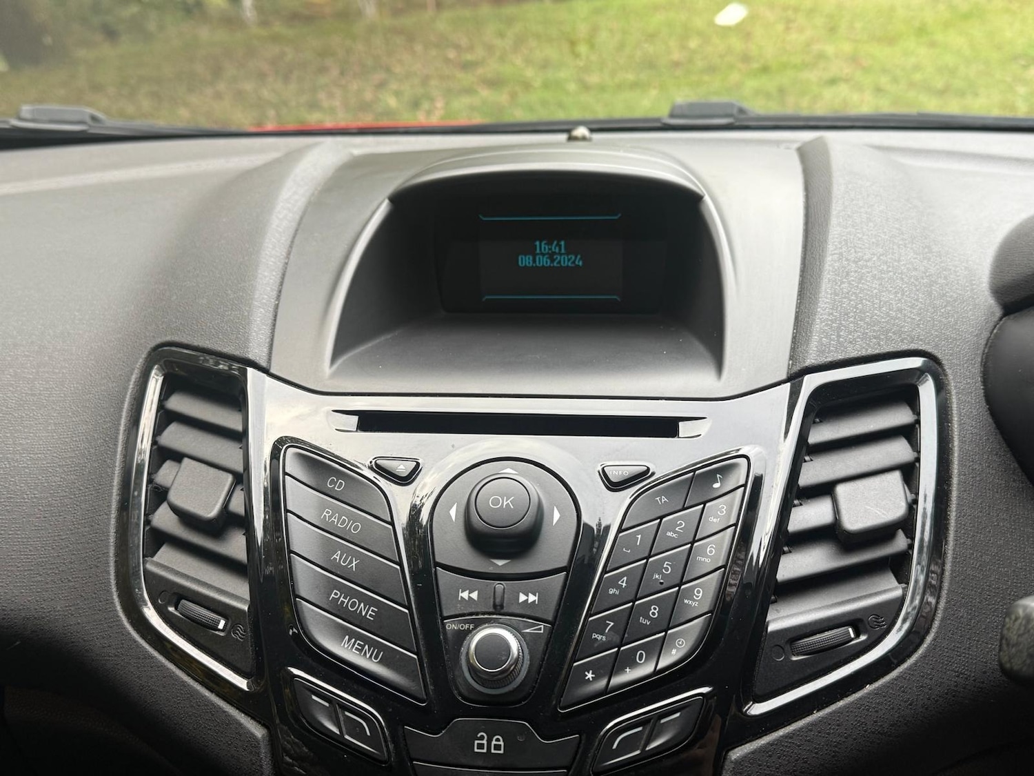 Used Ford Fiesta 2013 for sale - 76302948: Photo 24