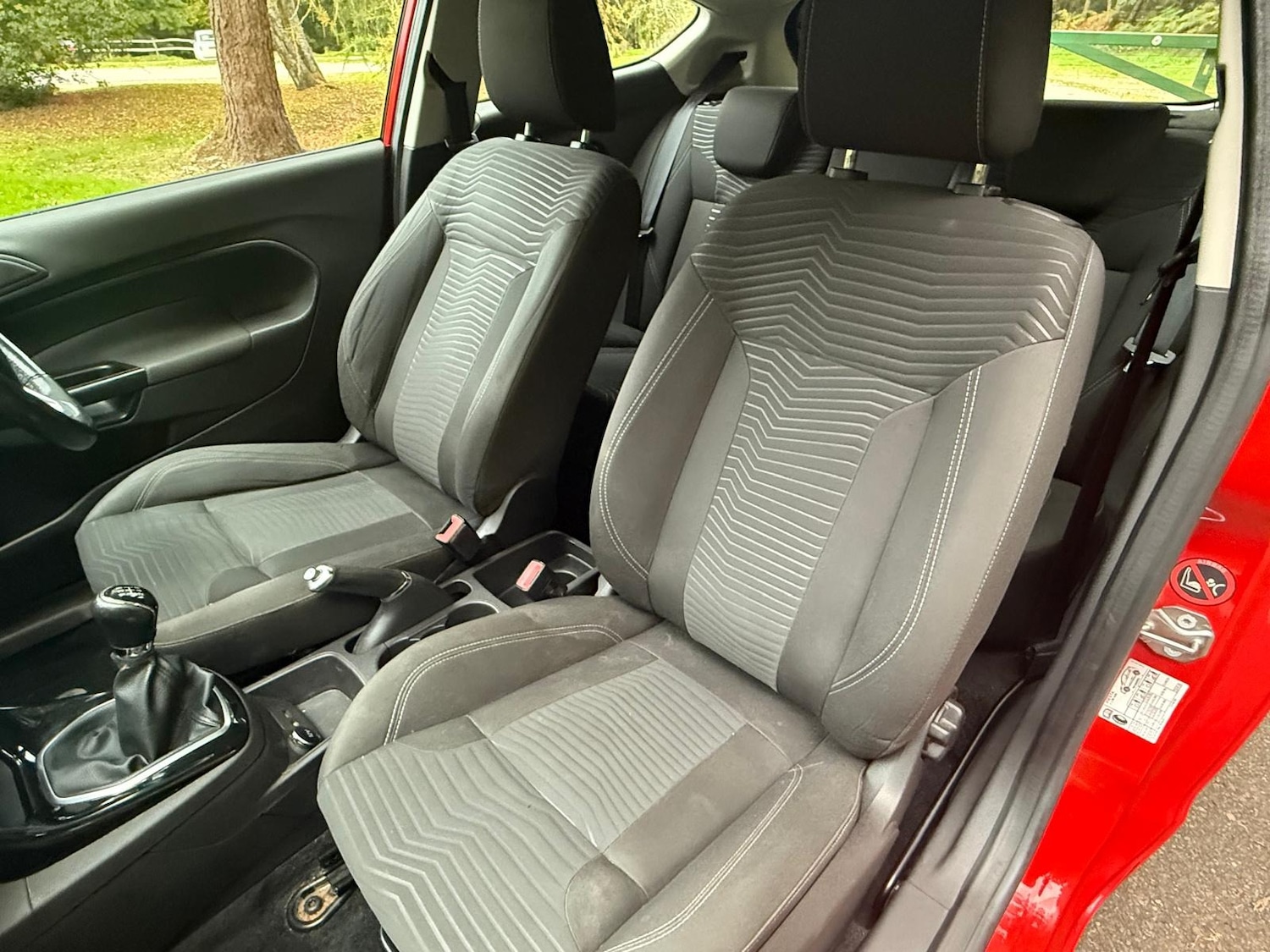 Used Ford Fiesta 2013 for sale - 76302948: Photo 32