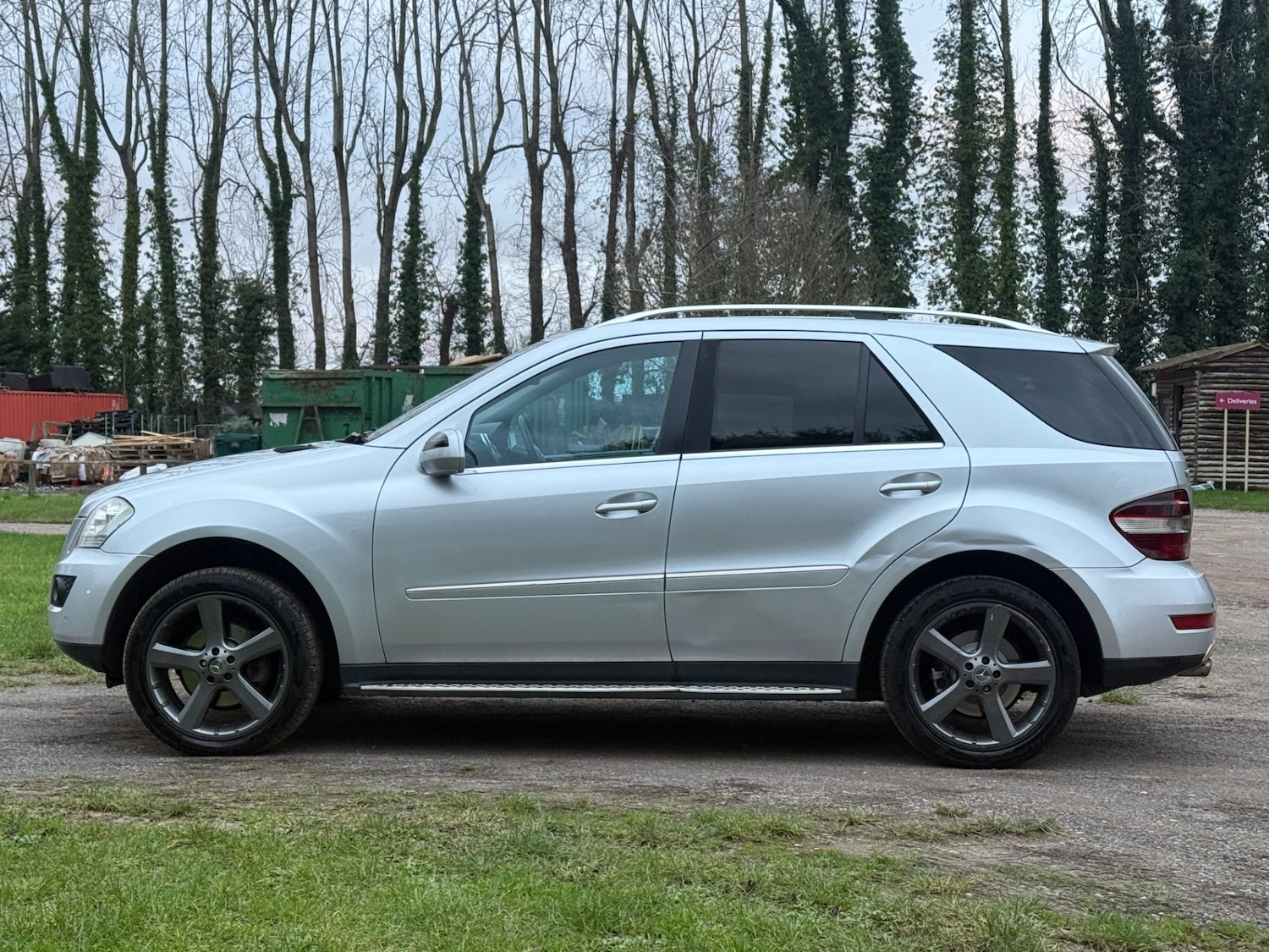 Used Mercedes-Benz M Class 2009 for sale - 77084330: Photo 4