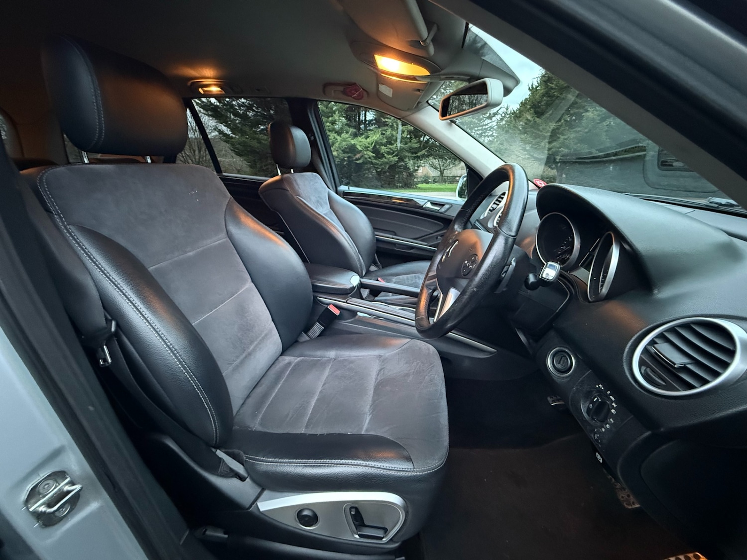 Used Mercedes-Benz M Class 2009 for sale - 77084330: Photo 43