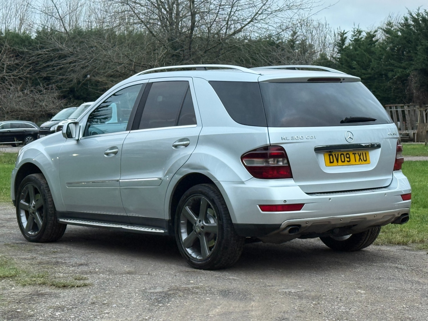 Used Mercedes-Benz M Class 2009 for sale - 77084330: Photo 5