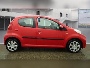 Used Peugeot 107 2010 for sale - 77888700: Photo