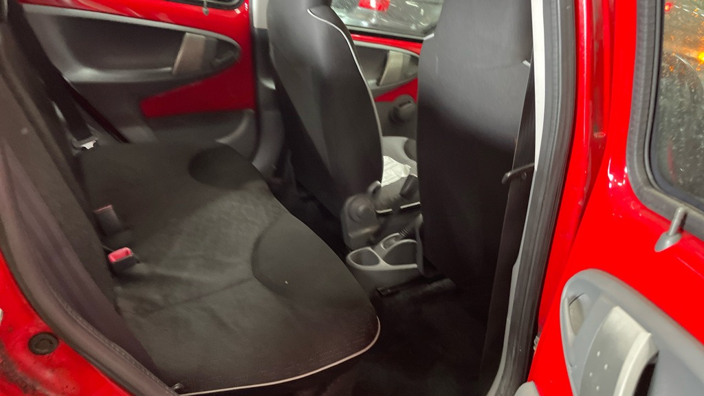 Used Peugeot 107 2010 for sale - 77888700: Photo 6