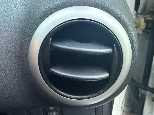 Used Nissan Note 2013 for sale - 76090615: Photo 23