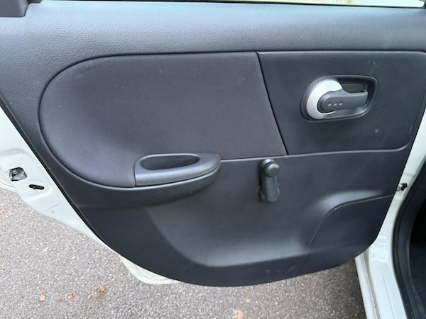 Used Nissan Note 2013 for sale - 76090615: Photo 47