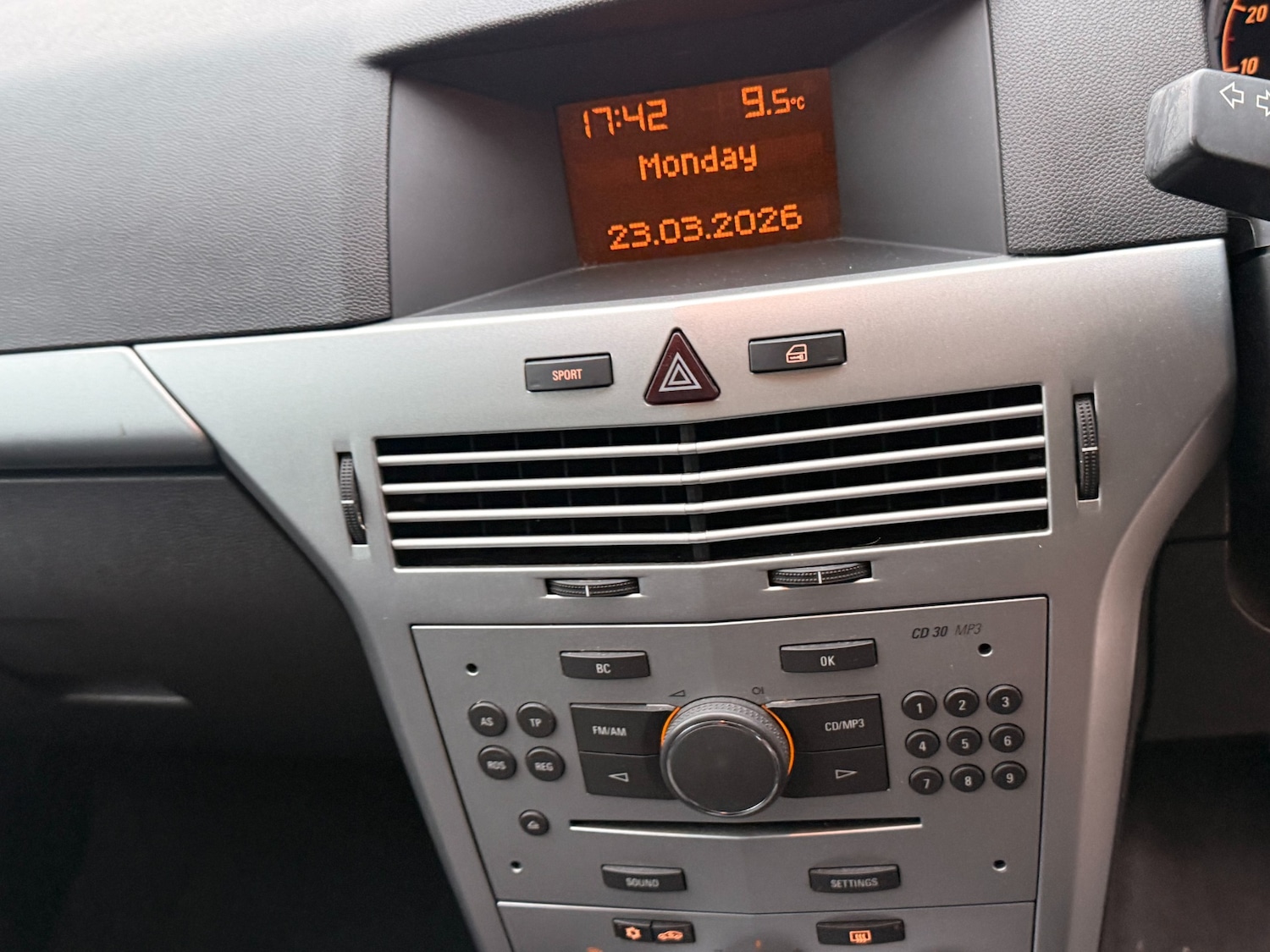 Used Vauxhall Astra 2007 for sale - 77991832: Photo 28