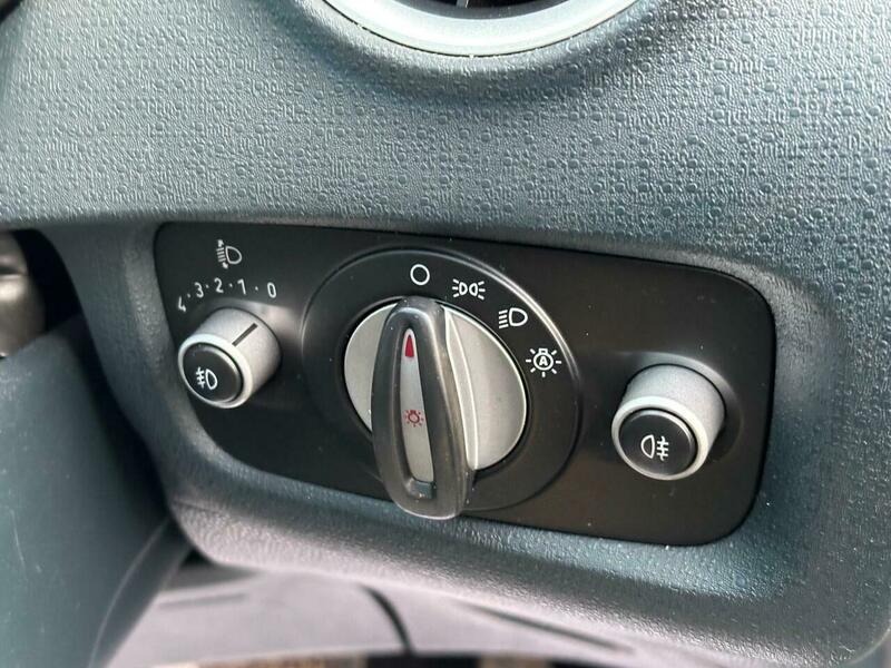 Used Ford Fiesta 2012 for sale - 77663061: Photo 19