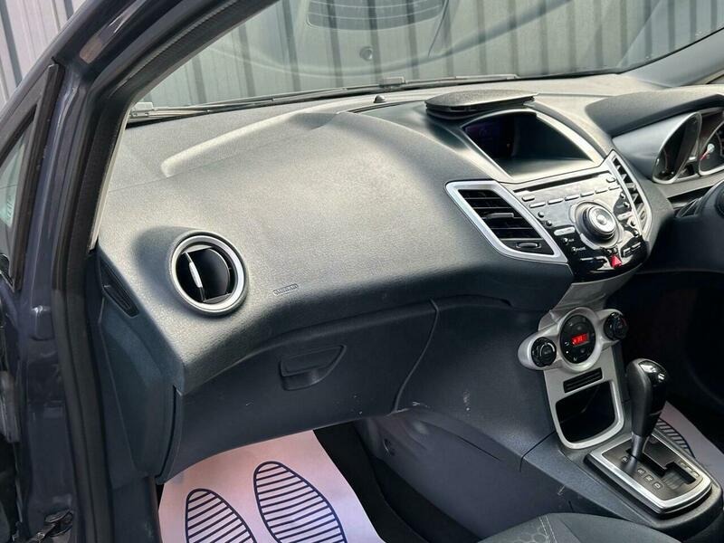 Used Ford Fiesta 2012 for sale - 77663061: Photo 22