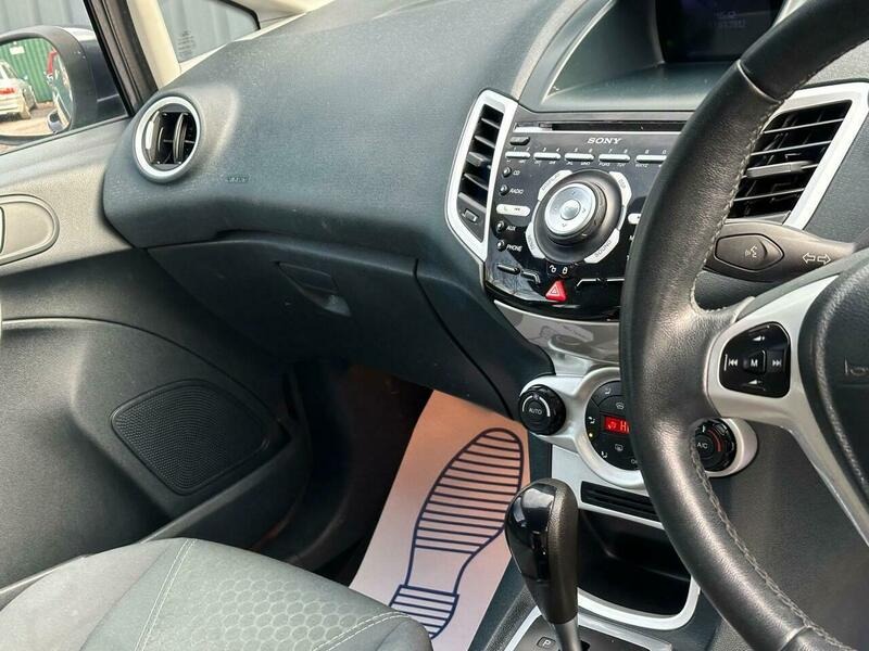 Used Ford Fiesta 2012 for sale - 77663061: Photo 30