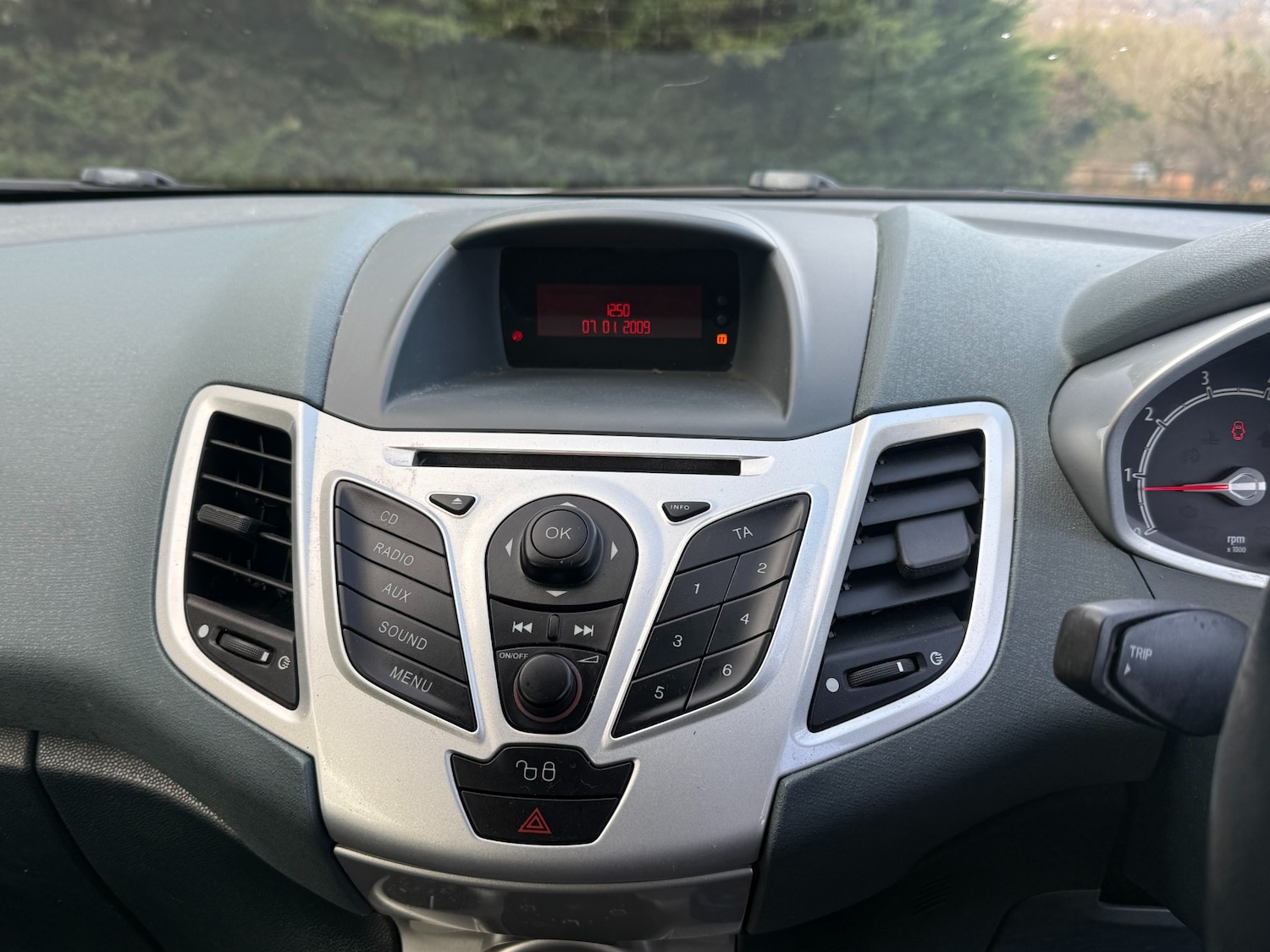 Used Ford Fiesta 2009 for sale - 76418527: Photo 18