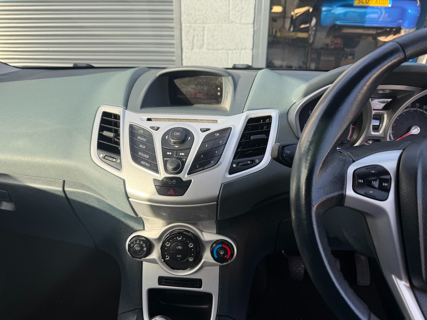 Used Ford Fiesta 2009 for sale - 76418527: Photo 21