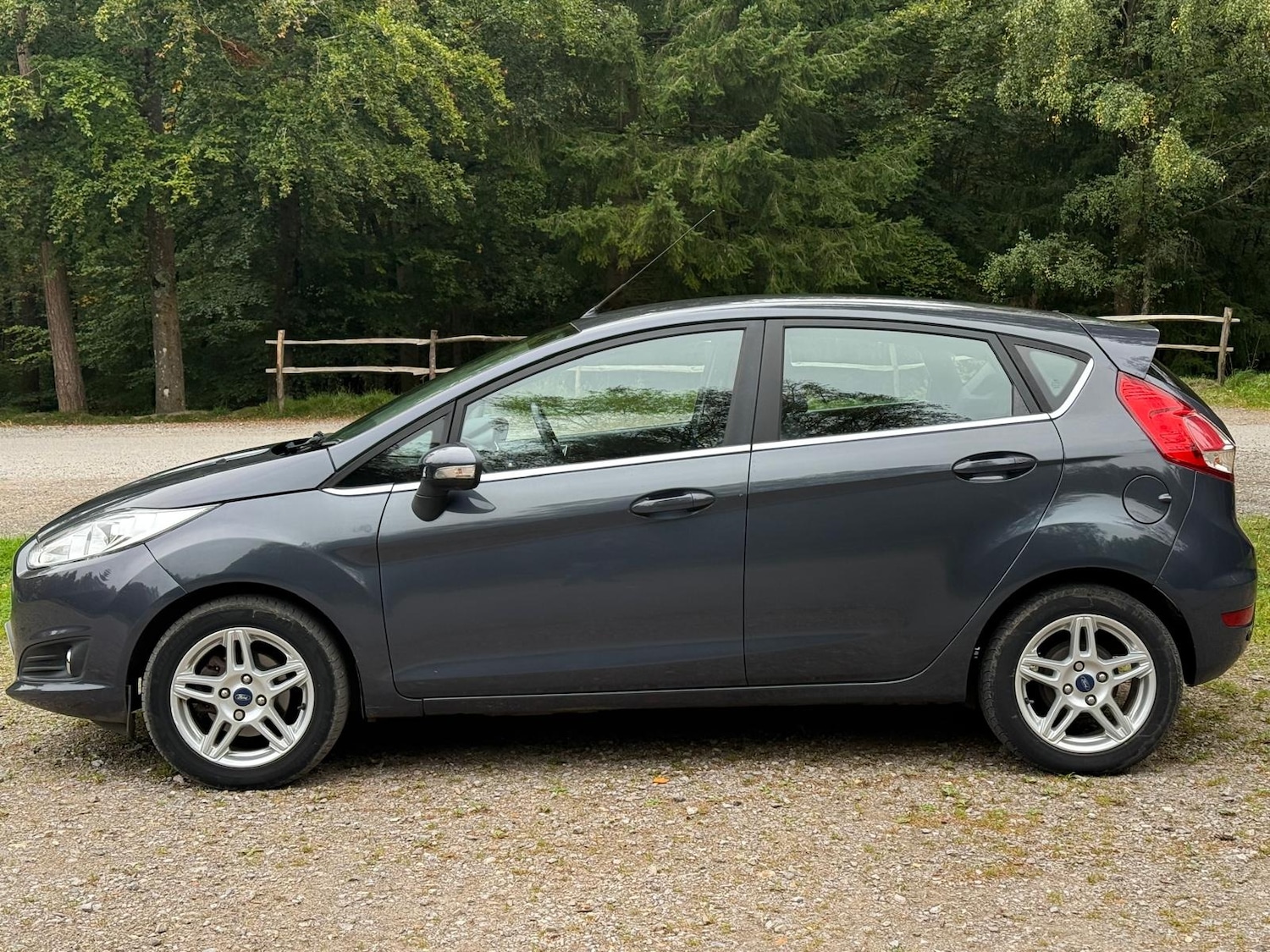 Used Ford Fiesta 2014 for sale - 76092266: Photo 4