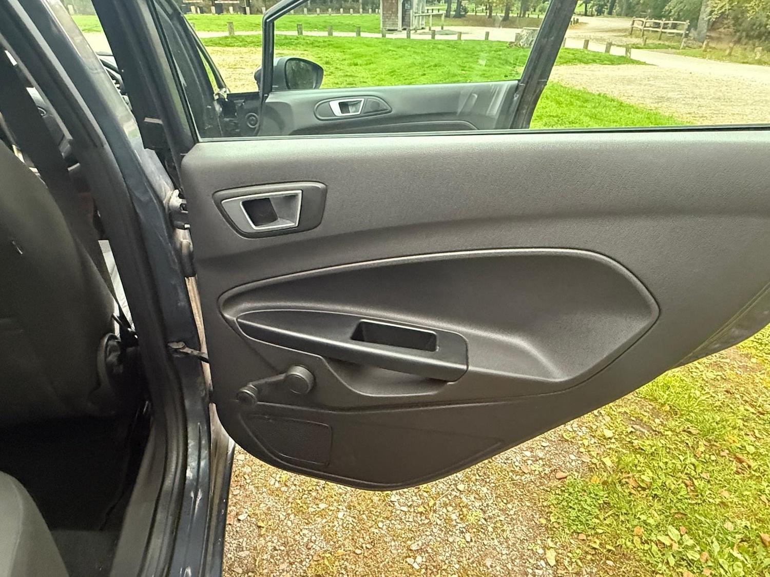 Used Ford Fiesta 2014 for sale - 76092266: Photo 50