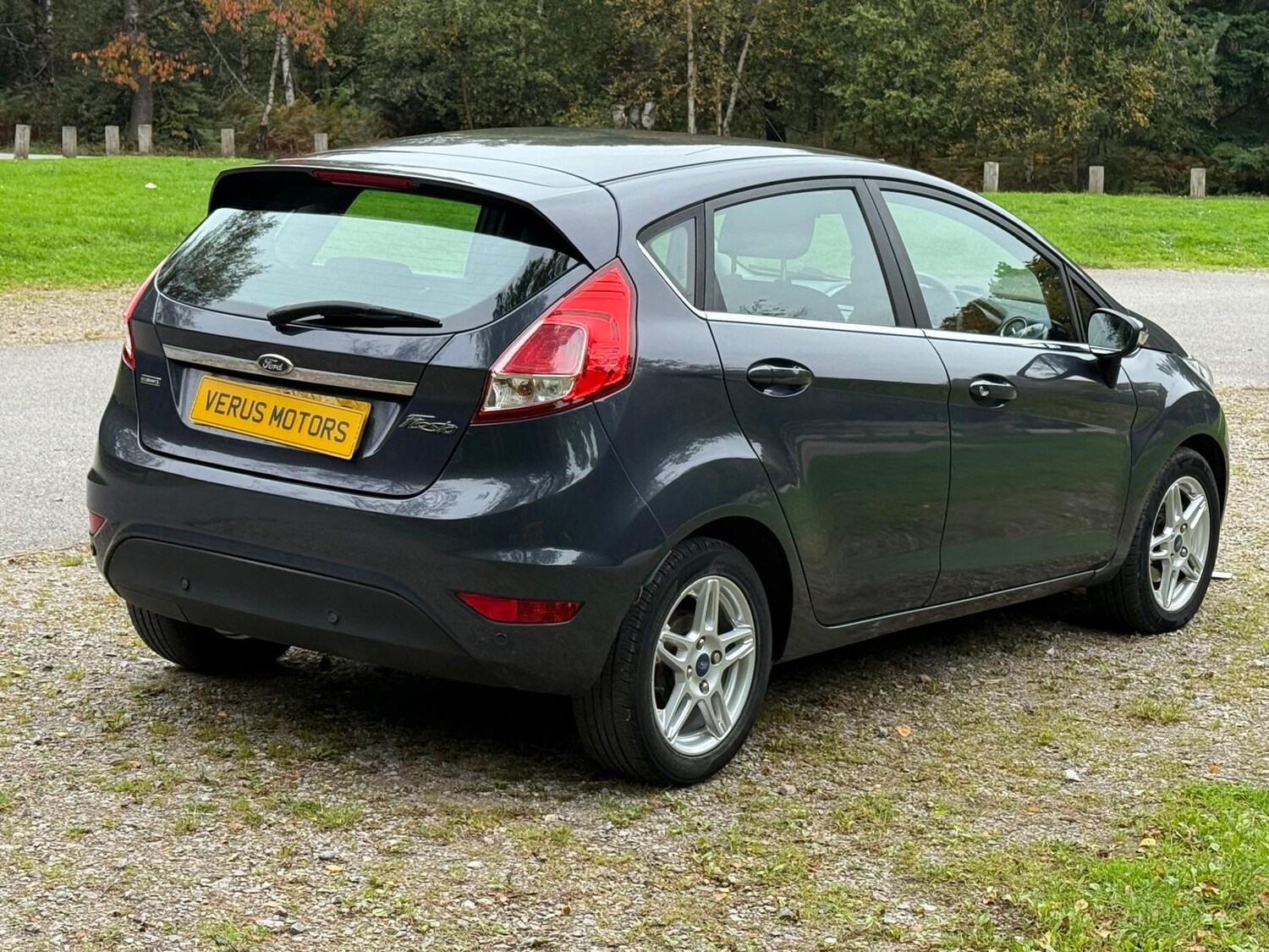 Used Ford Fiesta 2014 for sale - 76092266: Photo 8