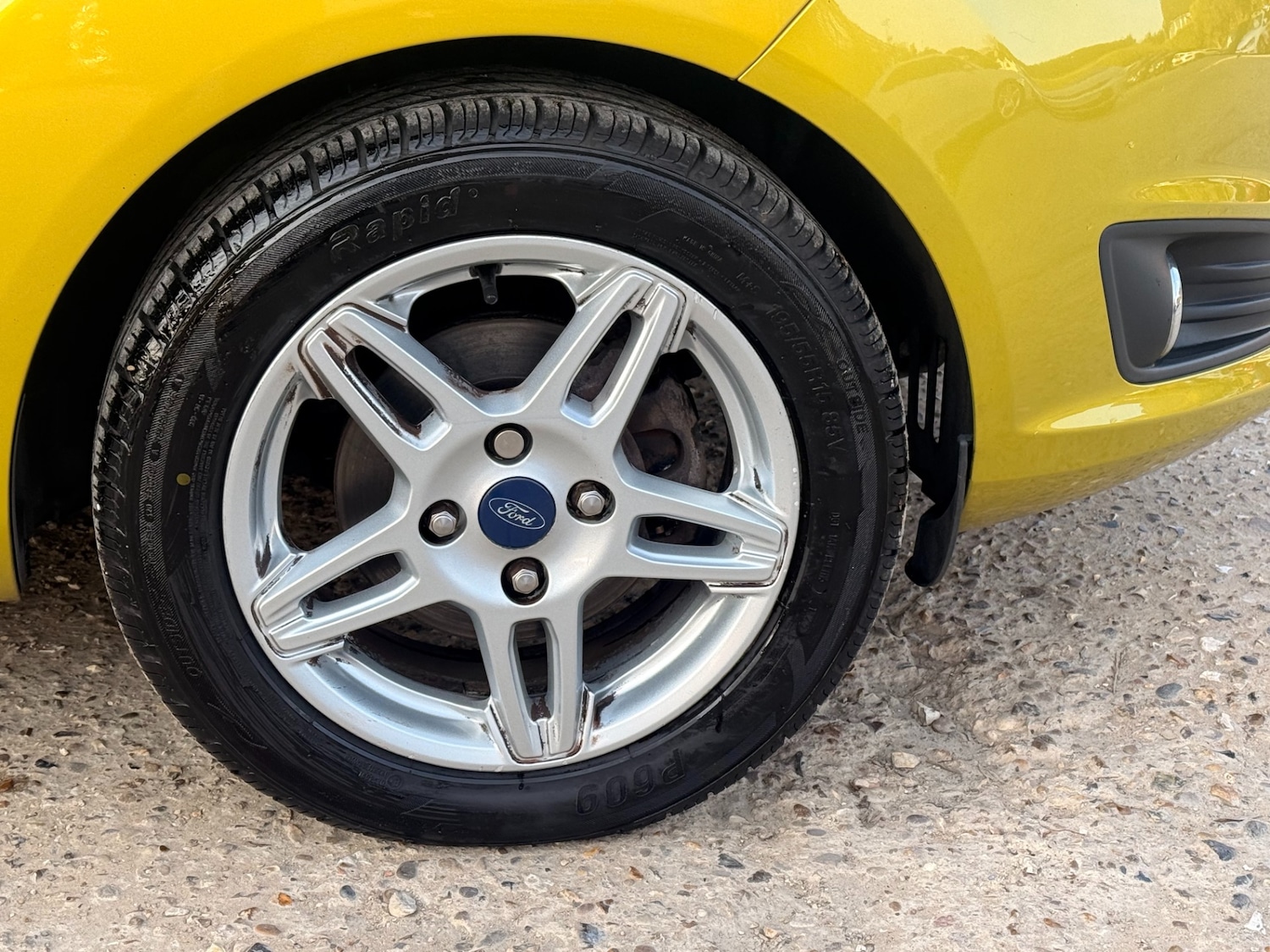 Used Ford Fiesta 2013 for sale - 77968927: Photo 12