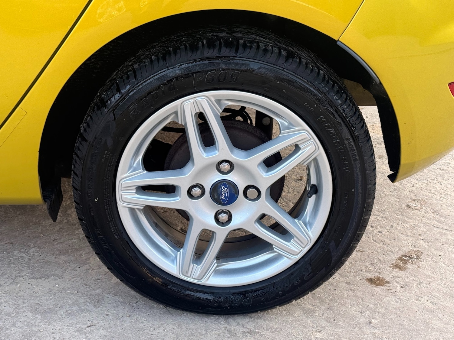 Used Ford Fiesta 2013 for sale - 77968927: Photo 17