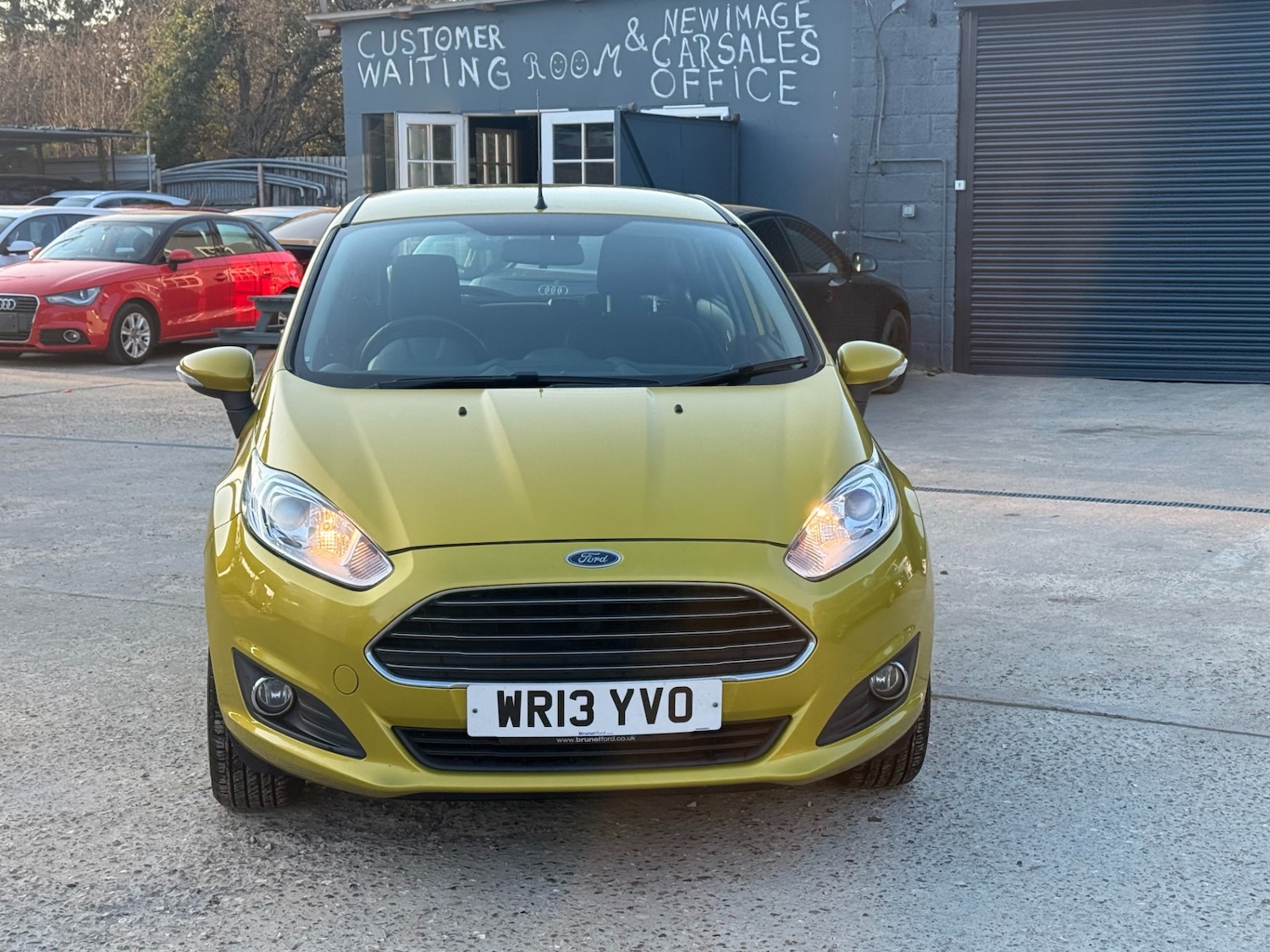 Used Ford Fiesta 2013 for sale - 77968927: Photo 2