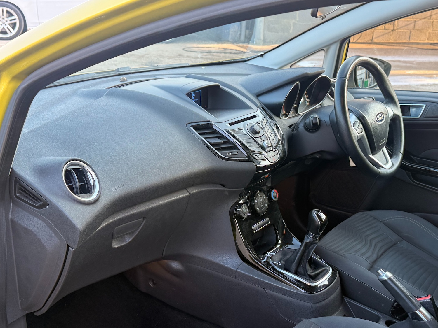 Used Ford Fiesta 2013 for sale - 77968927: Photo 26