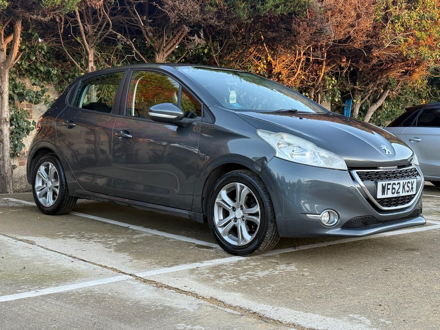 Used Peugeot 208 2012 for sale - 76761939: Photo 15