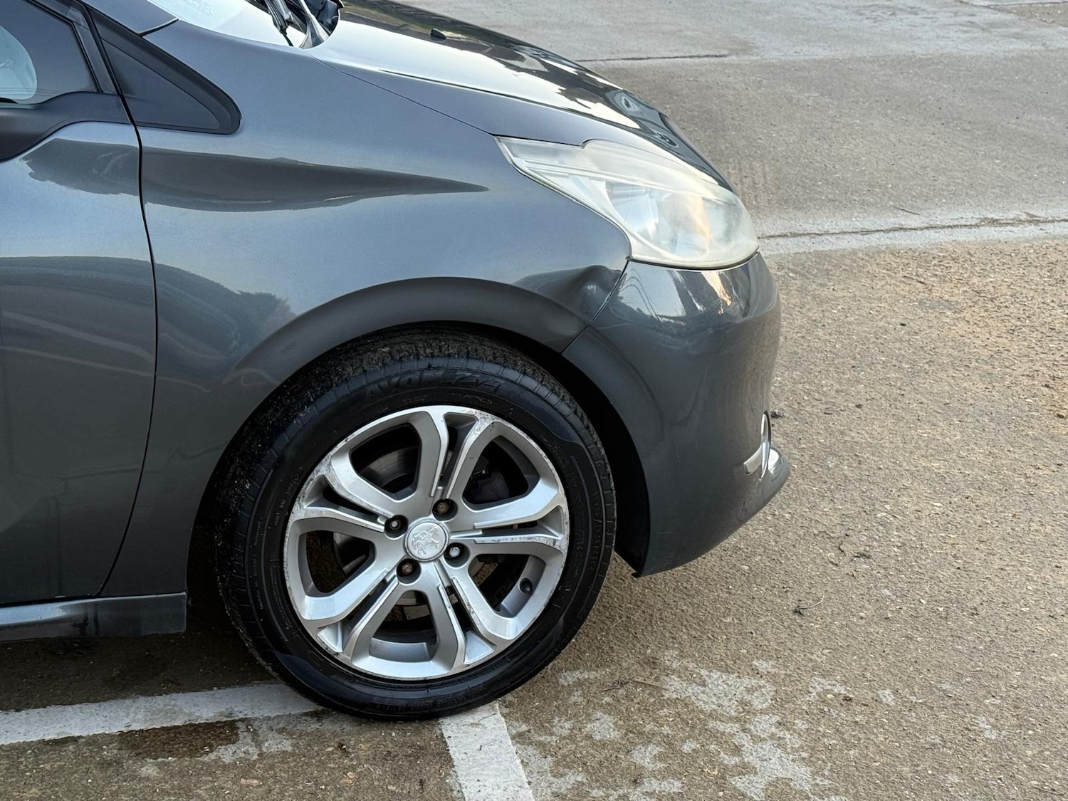 Used Peugeot 208 2012 for sale - 76761939: Photo 16