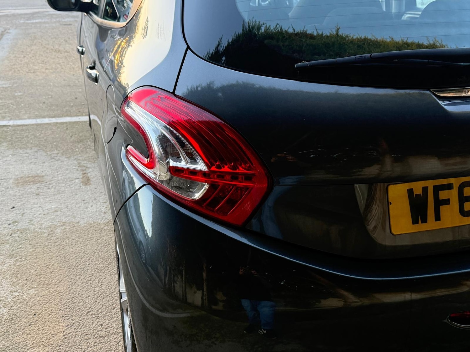 Used Peugeot 208 2012 for sale - 76761939: Photo 22