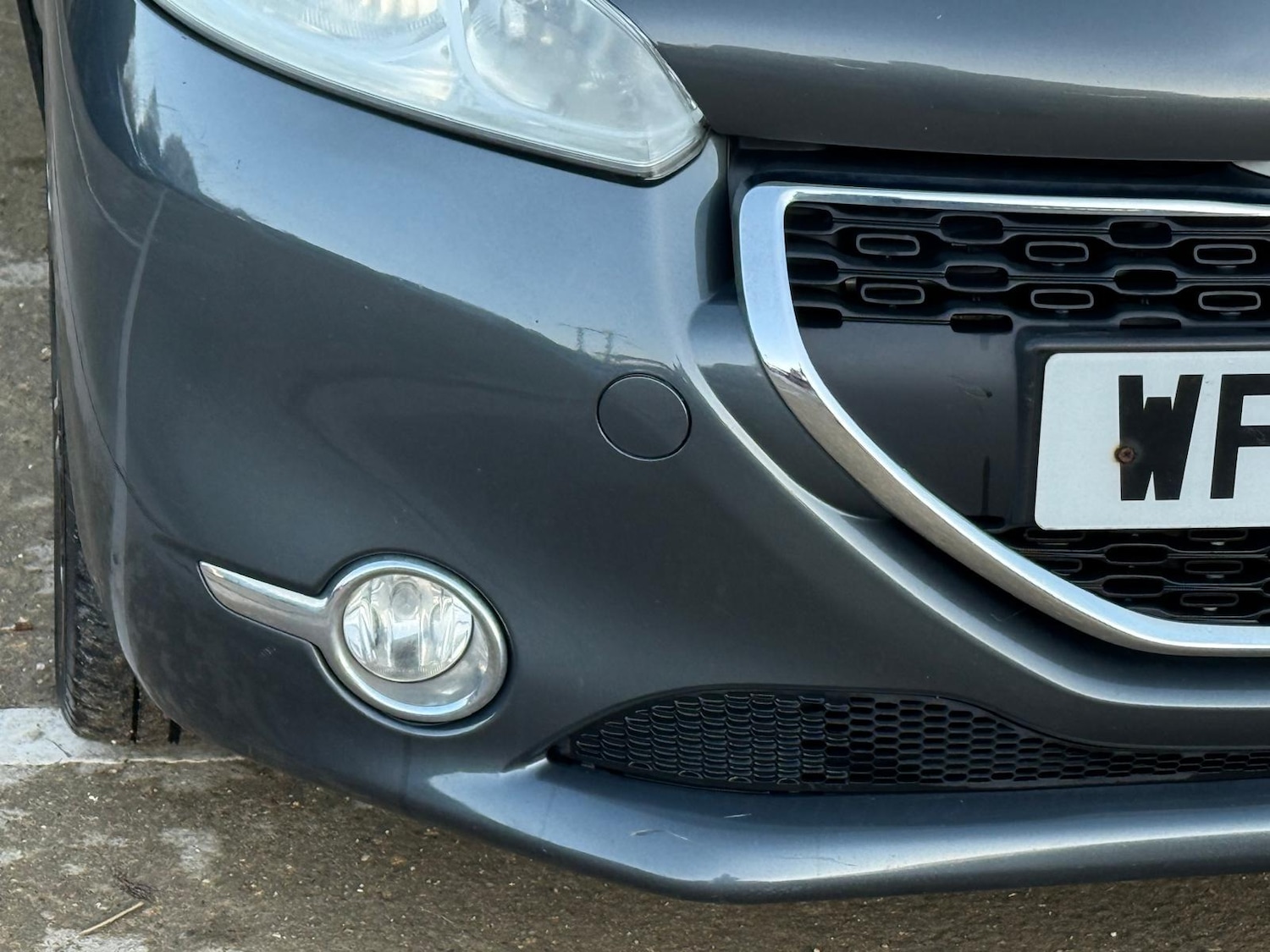 Used Peugeot 208 2012 for sale - 76761939: Photo 29