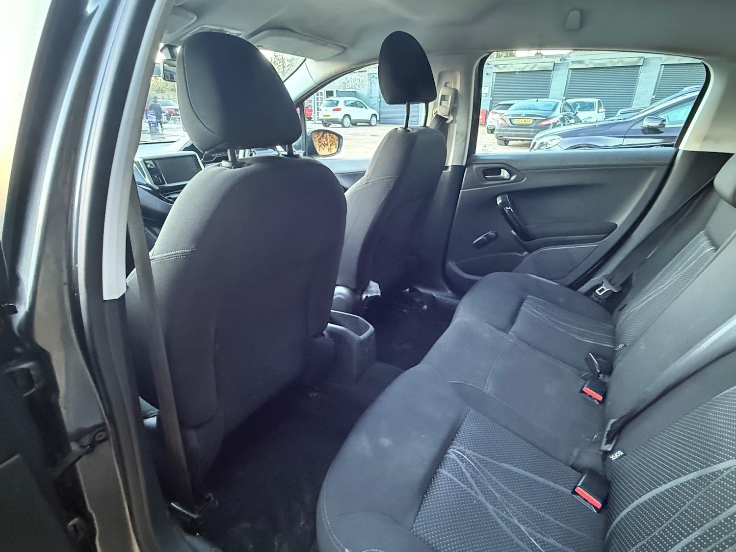 Used Peugeot 208 2012 for sale - 76761939: Photo 47