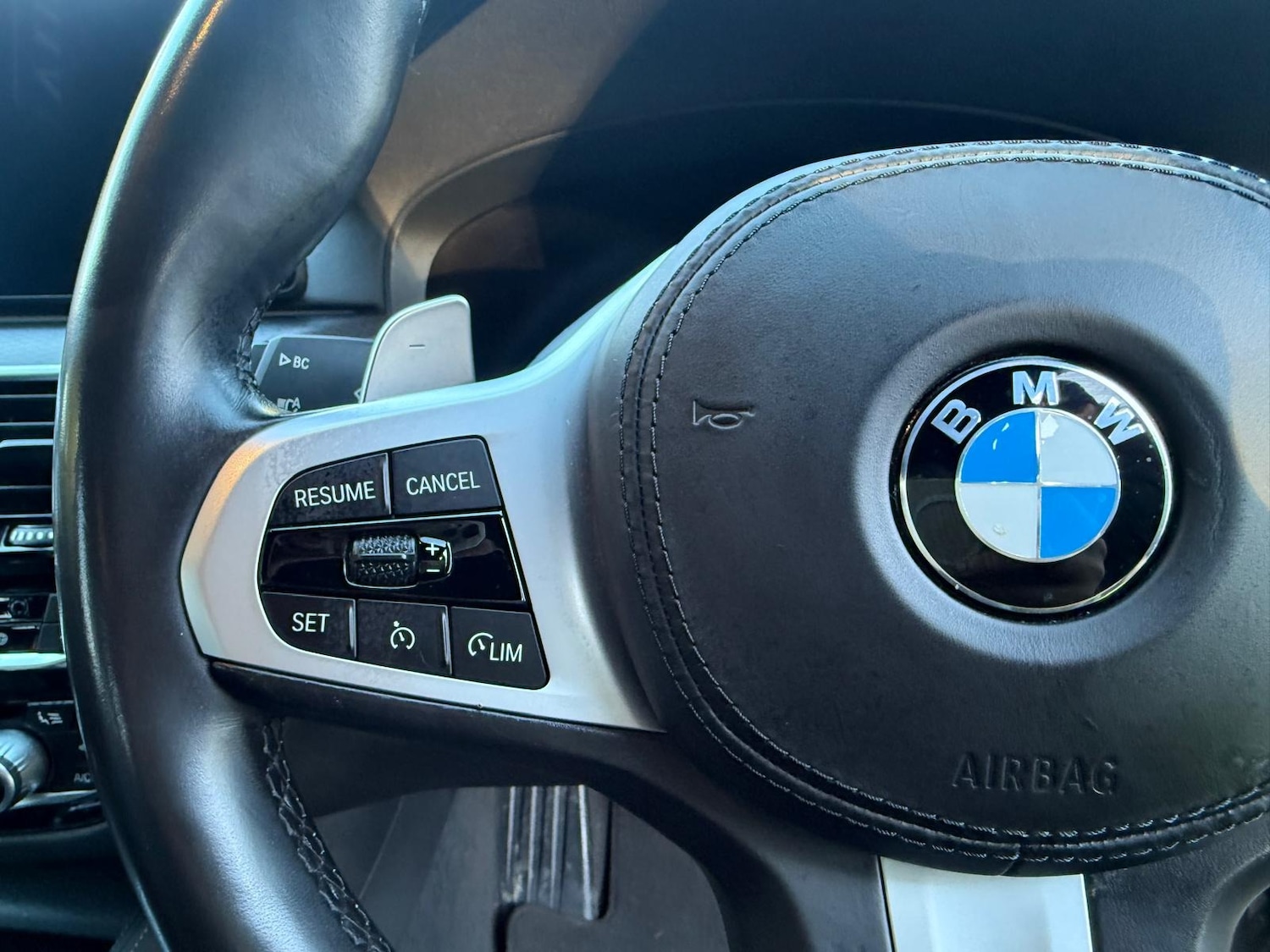 Used BMW 5 Series 2021 for sale - 77095223: Photo 40