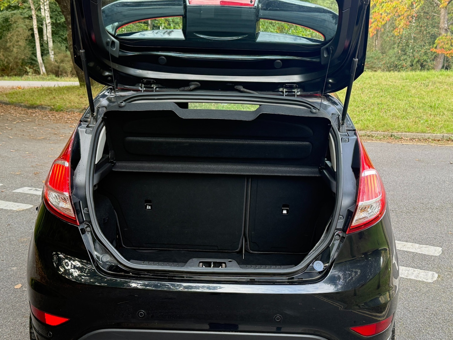 Used Ford Fiesta 2015 for sale - 76108332: Photo 27