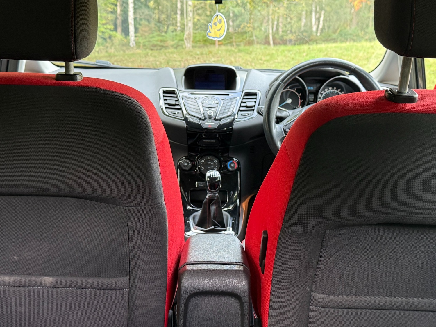 Used Ford Fiesta 2015 for sale - 76108332: Photo 28