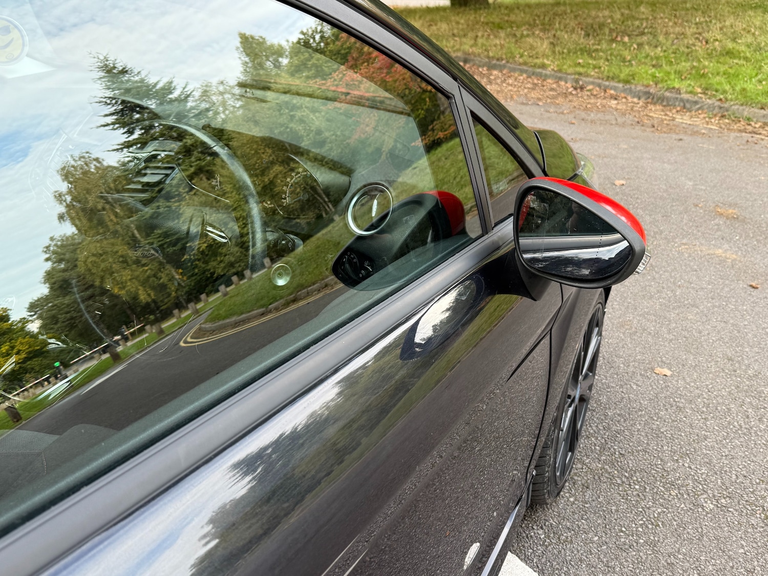 Used Ford Fiesta 2015 for sale - 76108332: Photo 50