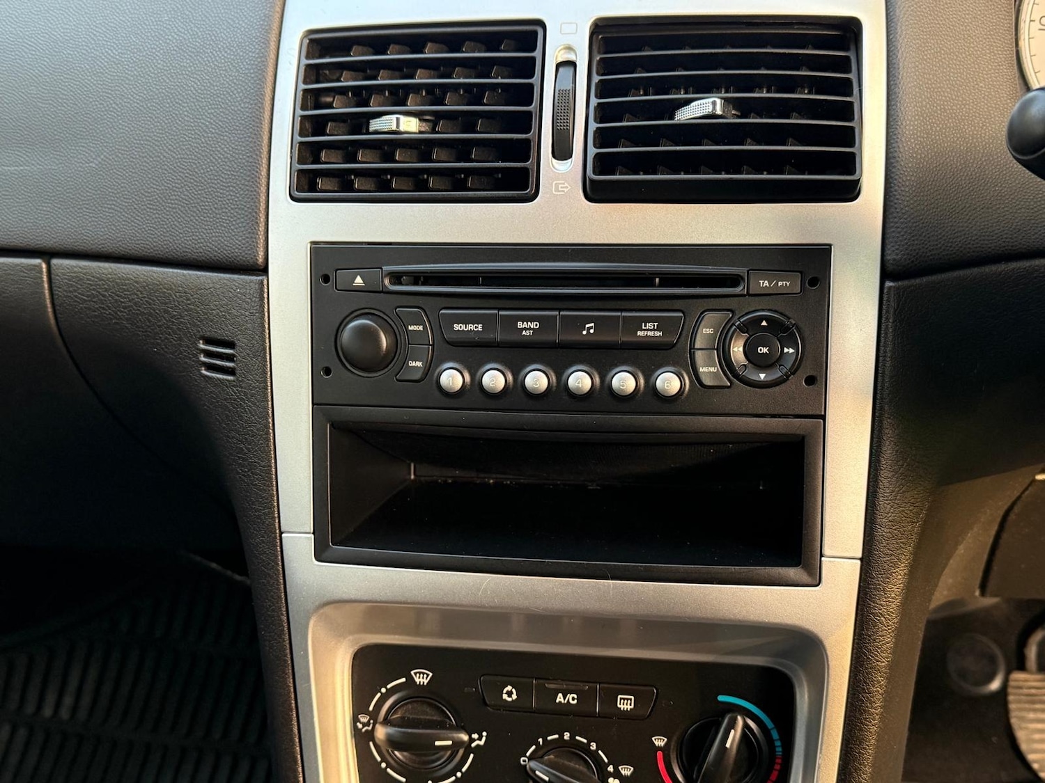 Used Peugeot 307 2006 for sale - 76381934: Photo 29