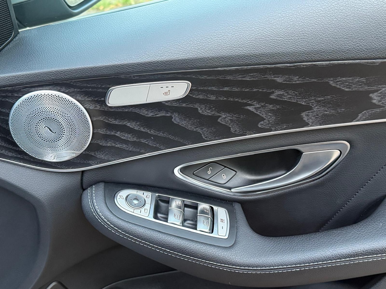 Used Mercedes-Benz C Class 2019 for sale - 76394937: Photo 24