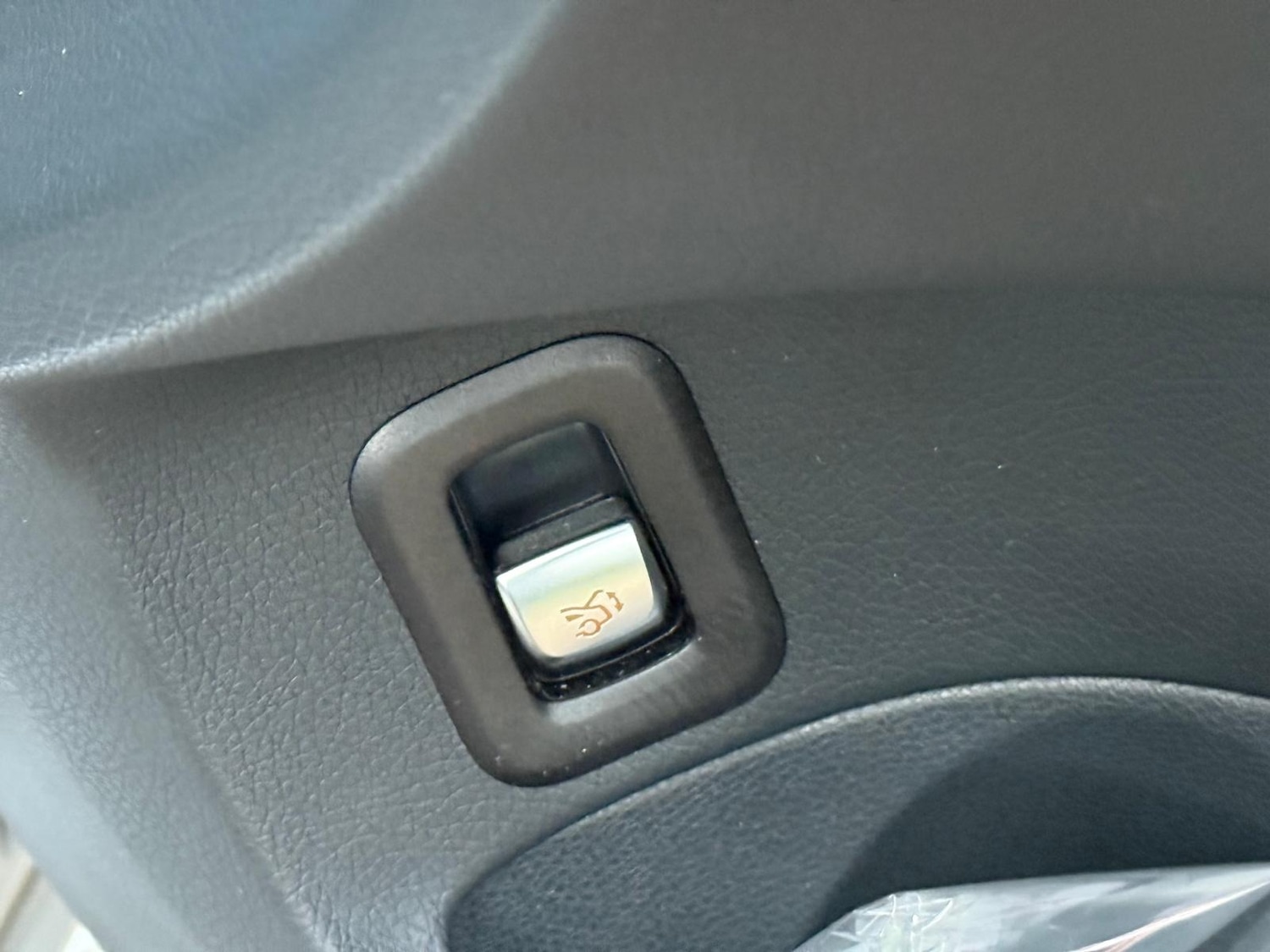 Used Mercedes-Benz C Class 2019 for sale - 76394937: Photo 25