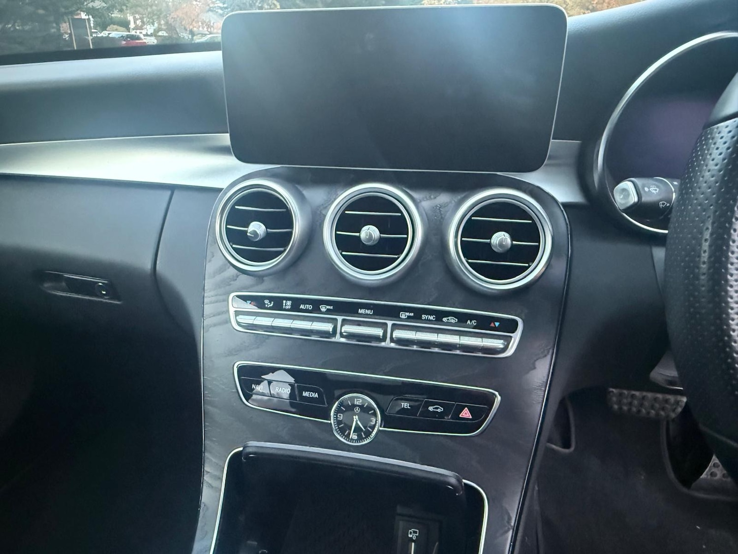 Used Mercedes-Benz C Class 2019 for sale - 76394937: Photo 33
