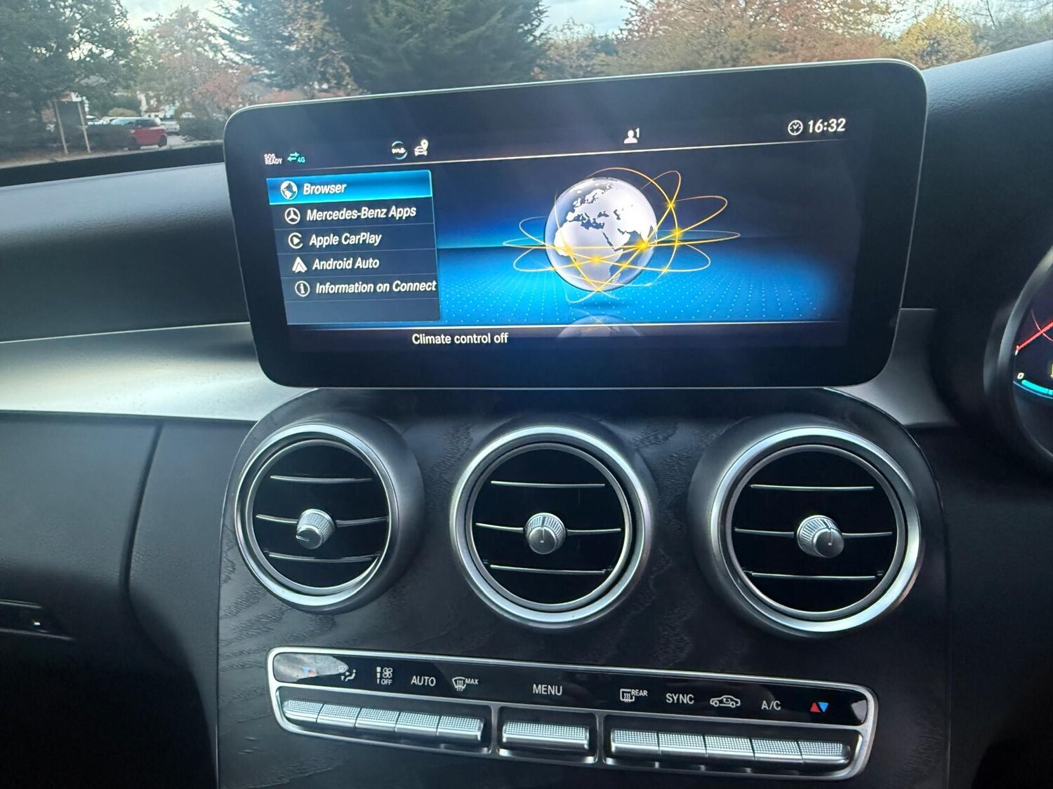 Used Mercedes-Benz C Class 2019 for sale - 76394937: Photo 38