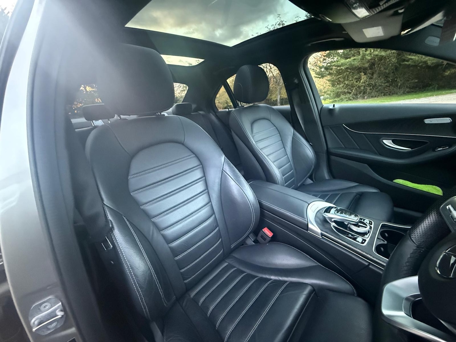 Used Mercedes-Benz C Class 2019 for sale - 76394937: Photo 50