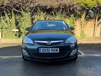 Used Vauxhall Astra 2011 for sale - 78232262: Photo