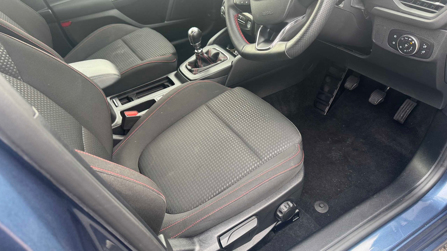 Used Ford Focus 2023 for sale - 77472756: Photo 19